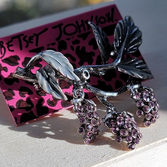 Purple Grape Cluster Brooch with Rhinestone Accents - Picture 10 of 15